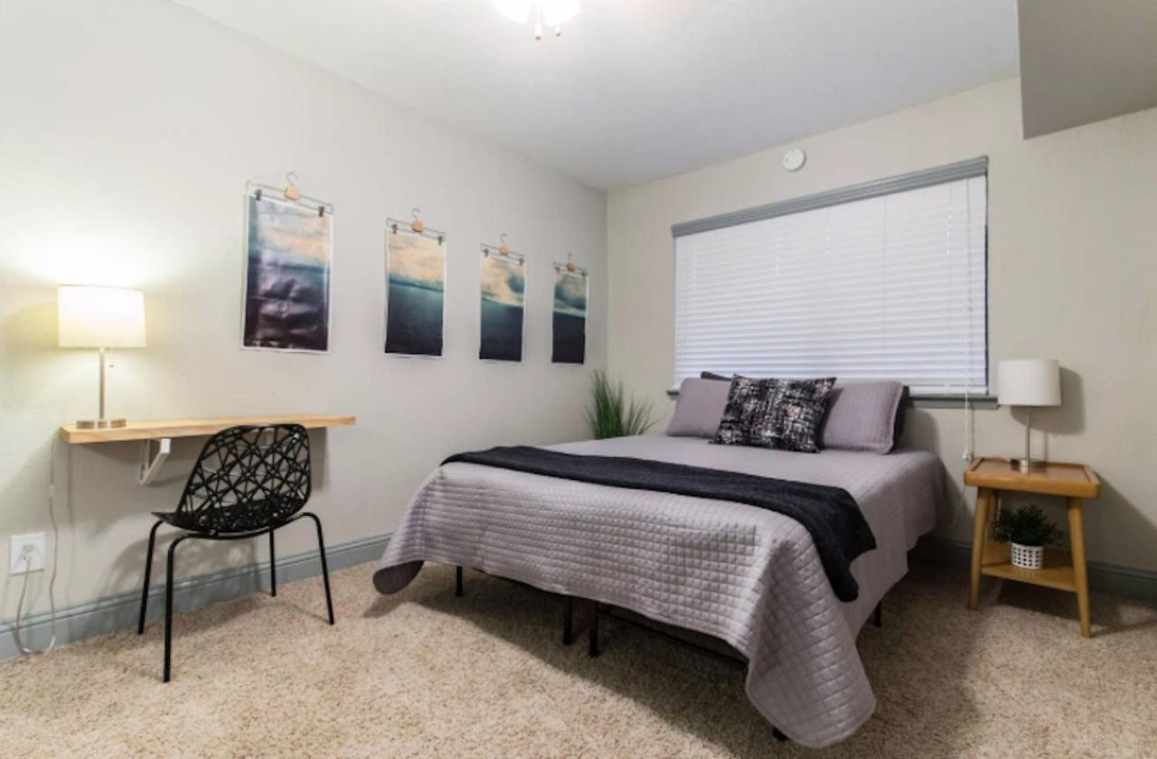 Designed To Relax-No Parties Allowed Dallas Luaran gambar